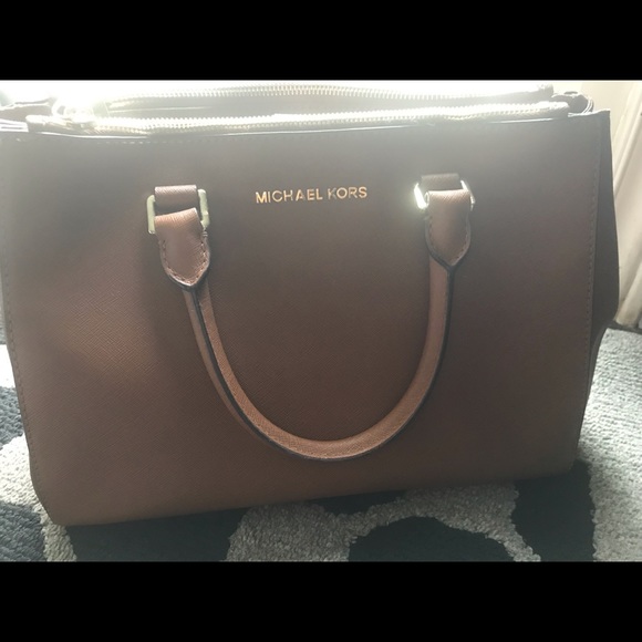 Michael Kors Bag - Picture 1 of 5